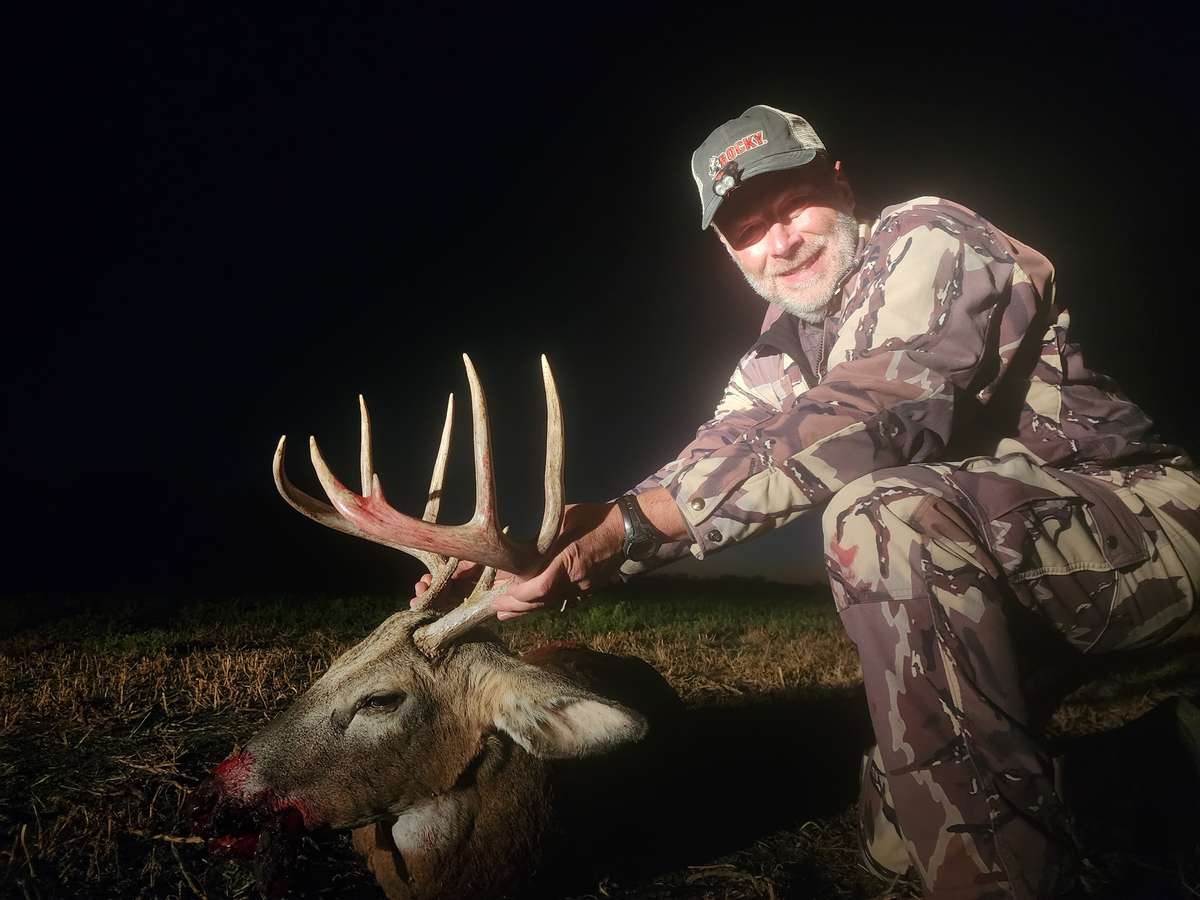 Archery Whitetail Hunts Kansas