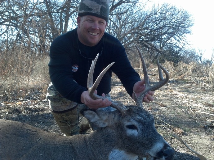 Page 9/14 - Trophy Whitetail Deer Gallery - Rader Lodge, Kansas