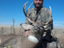 Rick from oklahoma takes a bruiser his last day of the hunt